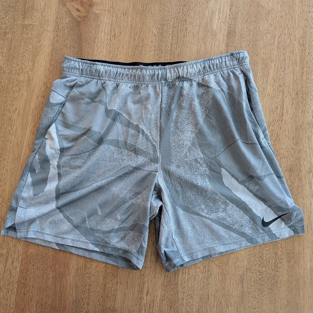 Nike Men's Dri-FIT All Over Printed Training Shorts Mens 9" Inseam XXL